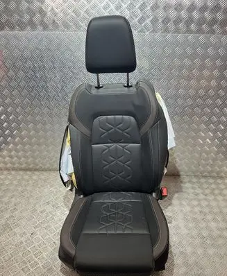 Nissan Qashqai J12 Front passenger seat PU18931