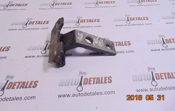 Lexus LS 430 Front door lower hinge 