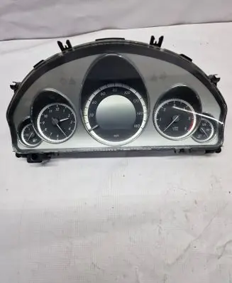 Mercedes-Benz E W212 Speedometer (instrument cluster) A2129006003