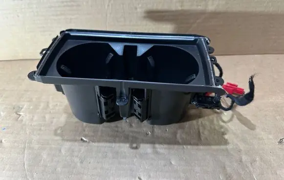 Audi Q3 F3 Cup holder front 83A862533