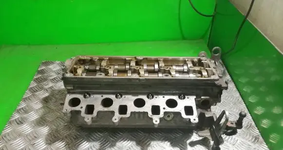 Volkswagen Golf VI Engine head 03L103373A