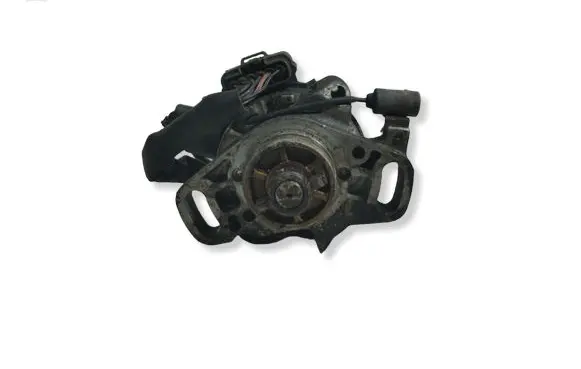 Mazda 323 Spark distributor B6BF T2T57371