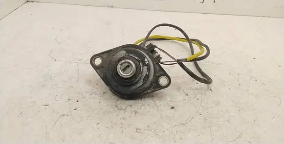 BMW 7 E38 Tailgate/trunk/boot lock/catch/latch 8150240