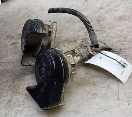 Citroen C5 Horn signal 9684806180