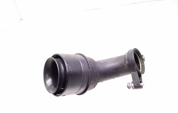 Audi A1 Turbo air intake inlet pipe/hose 03F129656G