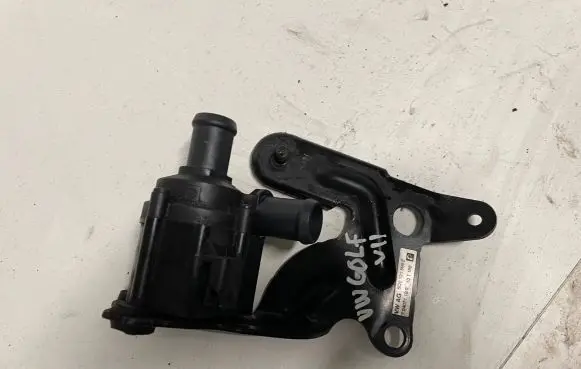 Volkswagen Golf VII Electric auxiliary coolant/water pump 5Q0965561