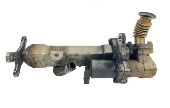 Volvo XC90 EGR valve cooler 30637142