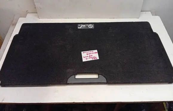 Nissan X-Trail T32 Trunk/boot floor carpet liner 849B94CE0A