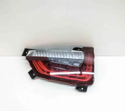 Tailgate rear/tail lights