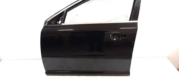 Volvo V70 Front door