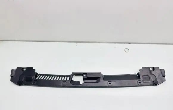 Radiator trim