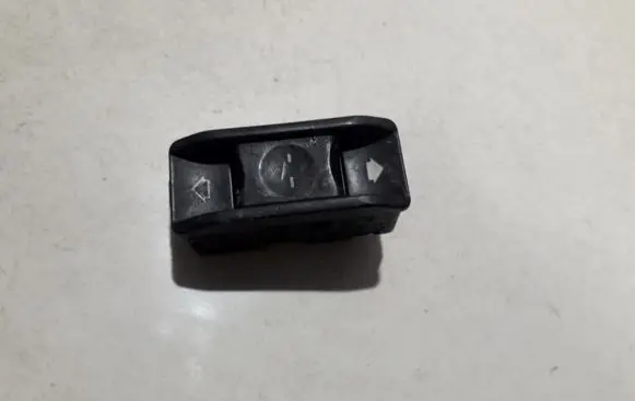 BMW 5 E39 Sunroof switch 61318352182 6131-8352182