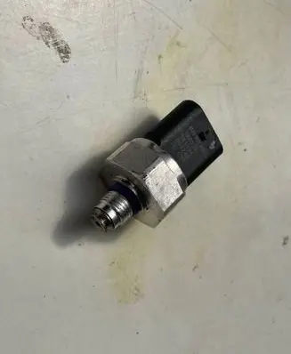 Seat Leon (5F) Rear glass lock/latch W193 4M0959603E