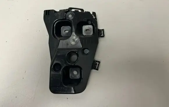 BMW iX1 Rear bumper mounting bracket 9883542