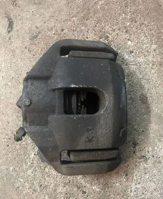 BMW 5 E60 E61 Front brake caliper