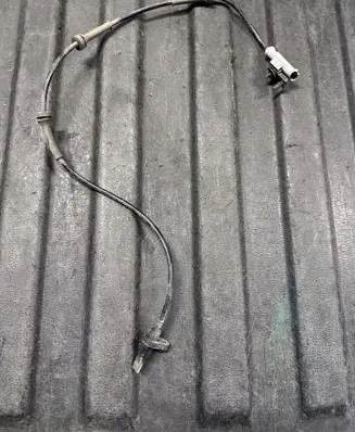 Land Rover Discovery 5 ABS rear brake sensor HPLA2C190BA PA612GF35 AT5G2