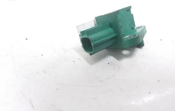 Volkswagen PASSAT B6 Airbag deployment crash/impact sensor 3C0909606