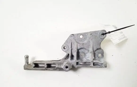 Mercedes-Benz E W212 EGR valve cooler bracket A6510940727