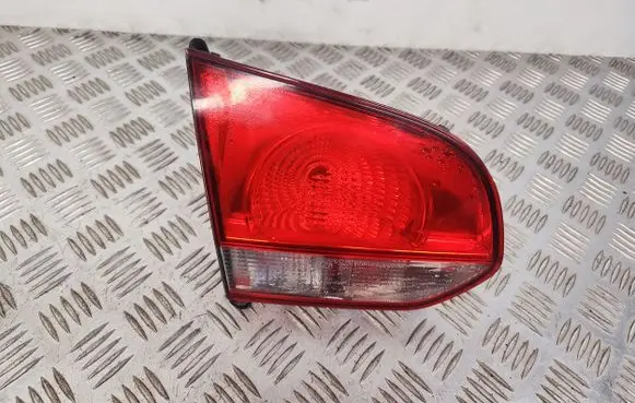 Volkswagen Golf VI Tailgate rear/tail lights 5K0945107