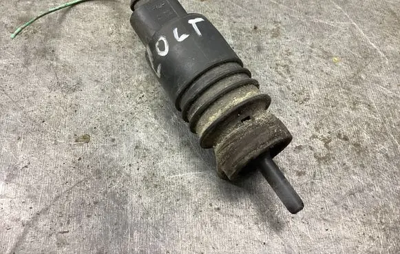 Mitsubishi Colt CZ3 Windscreen/windshield washer pump 42121100