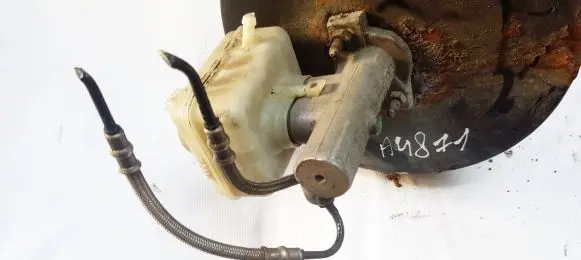 Volkswagen Golf IV Master brake cylinder