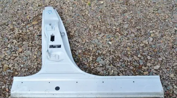 BMW X3 F25 Pillar (middle) 