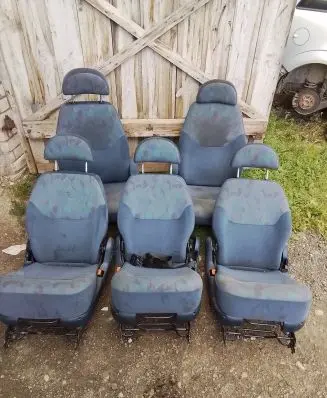 Seat set