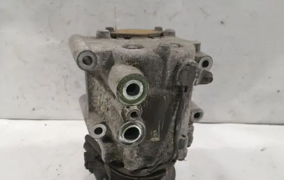 Ford Mondeo Mk III Air conditioning (A/C) compressor (pump)