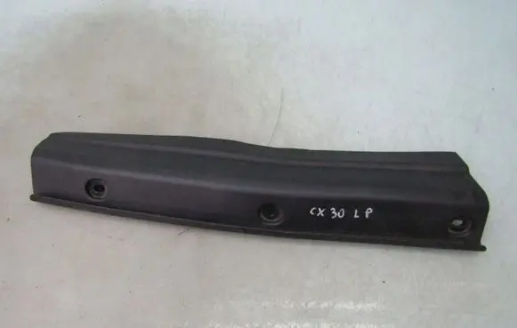 Mazda CX-30 Front arch trim DFR556916 CX30 21R