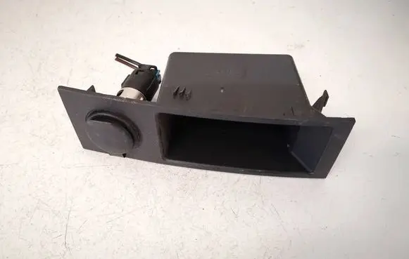 Opel Meriva A Cigarette lighter 13122630