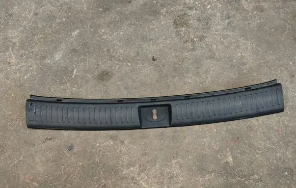 KIA Sorento Trunk/boot sill cover protection 85770C5000