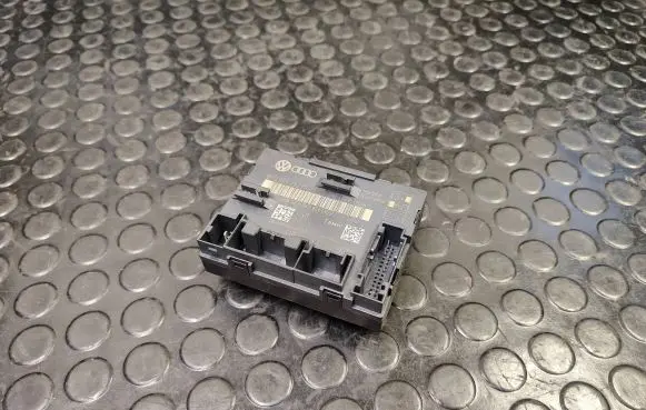 Audi Q5 SQ5 Door control unit/module 8K0959792P