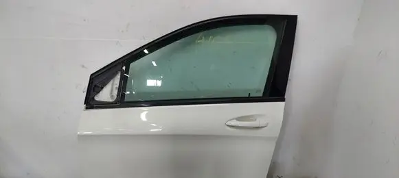 Mercedes-Benz B W246 W242 Front door 