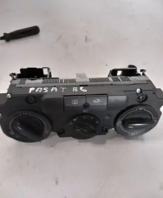 Volkswagen PASSAT B6 Climate control unit