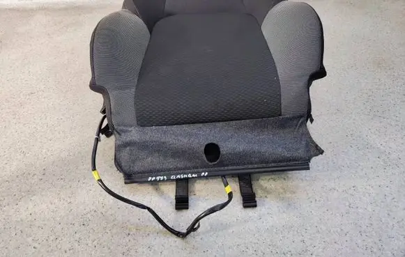 Nissan Qashqai Seat trim 
