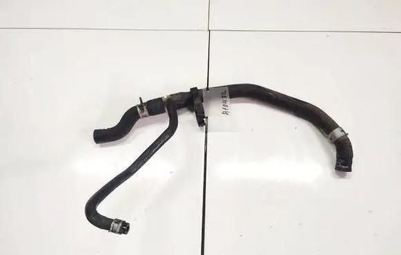 Toyota Yaris Engine coolant pipe/hose