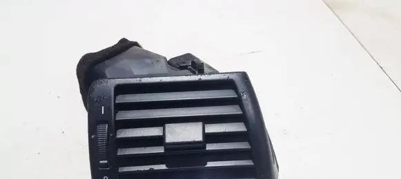 BMW 3 E46 Dash center air vent grill 8361898