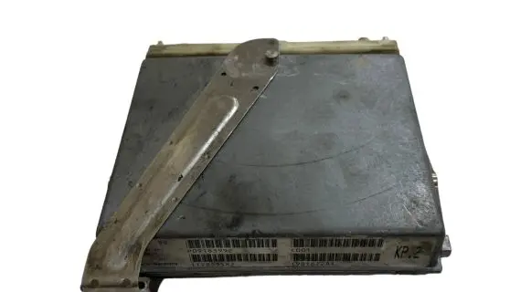 Volvo S70 V70 V70 XC Engine control unit/module P09183992 1T28S3582