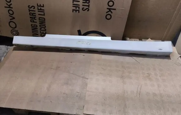 BMW 4 F32 F33 Sill 15857711 7285785