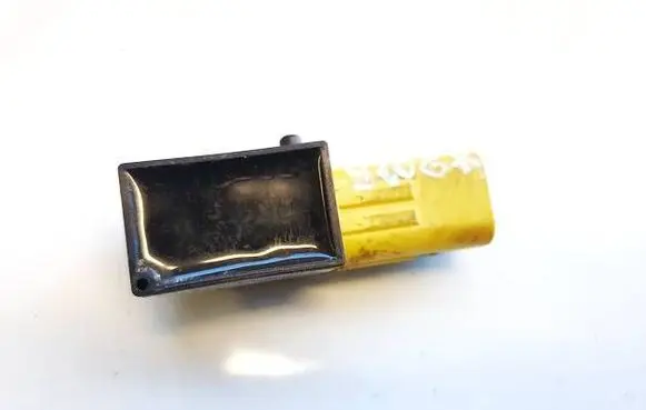 Honda CR-V Airbag deployment crash/impact sensor 77970SWAE113M4