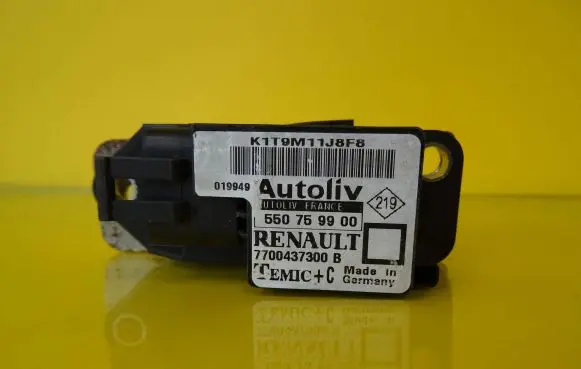 Renault Megane I Airbag deployment crash/impact sensor 7700437300B