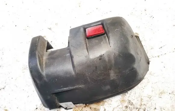 Rear bumper corner part panel trim