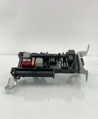 Mercedes-Benz E W212 Fuse module 016706581