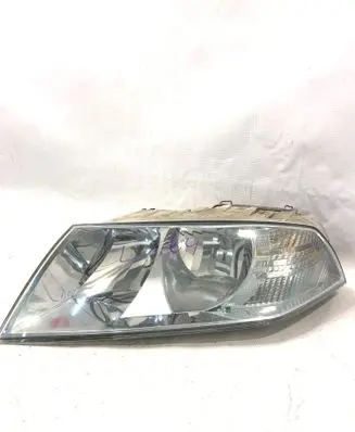 Skoda Octavia Mk2 (1Z) Headlight/headlamp