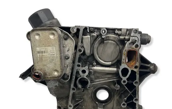 Mercedes-Benz Vito Viano W639 Timing chain cover A6110151302