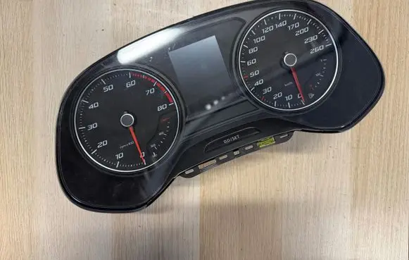 Seat Leon (5F) Speedometer (instrument cluster) 5F0920740F