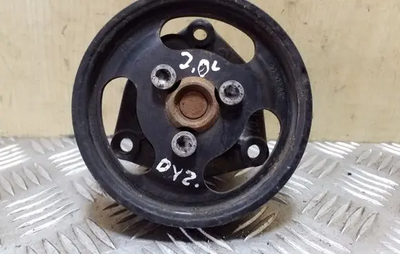 Opel Vectra B Water pump 90502887