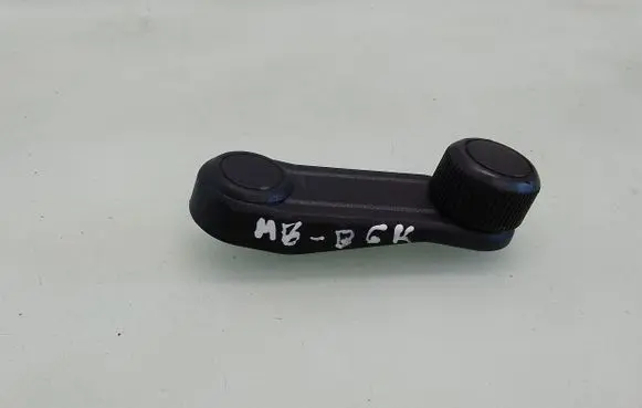 Mercedes-Benz B W245 Rear door window winding handle A1697600002