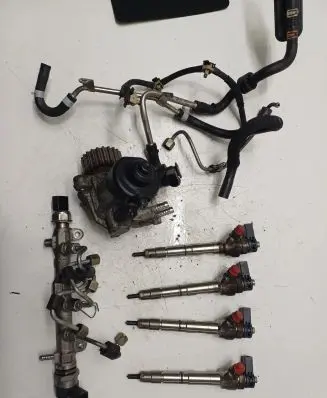 Skoda Octavia Mk3 (5E) Fuel injection system set 04L130755D 0445110 04L089B