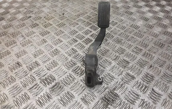 Toyota Yaris Accelerator throttle pedal 781100D010
